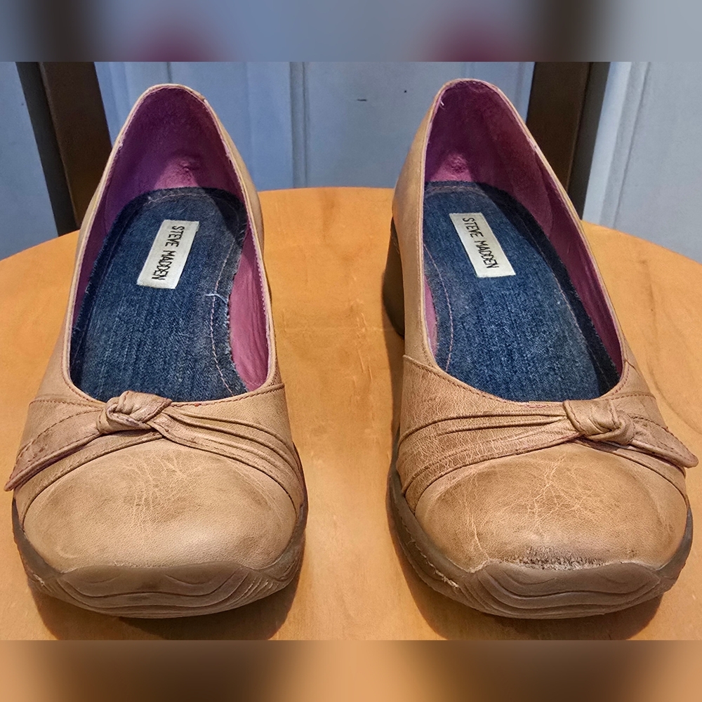 Vintage Women's Steve Madden Pegyy 1 Leather 1" Wedges Size 8 Light Brown
